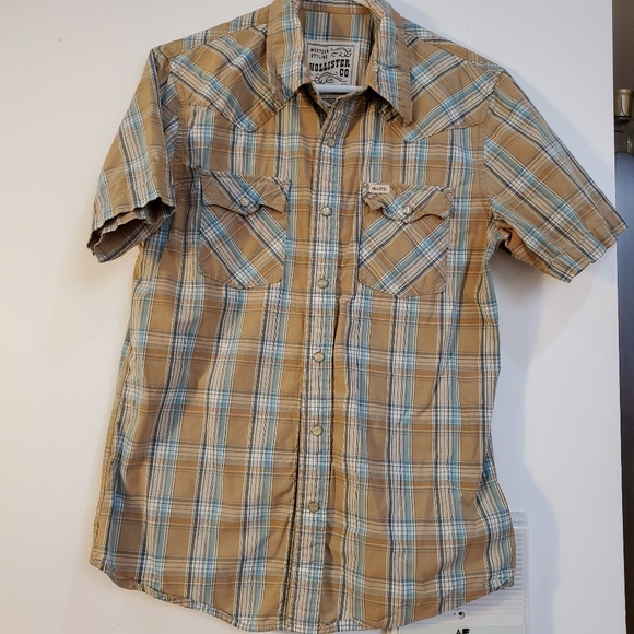 Hollister button-down shirt - Picture 3 of 4